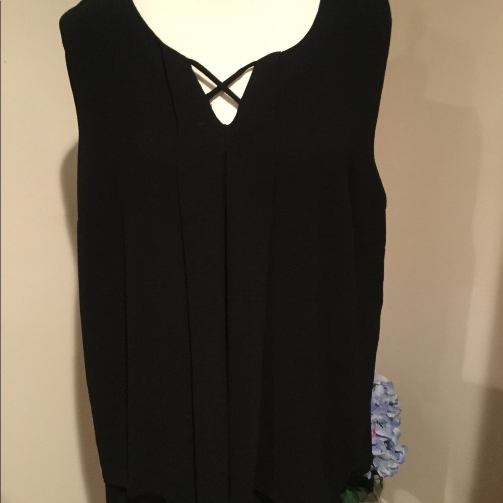 Monteau Sleeveless Top